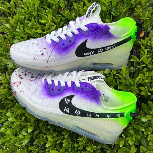 Custom Painted “ Joker” Air Max 90 Terrascapes - Picture 4 of 5